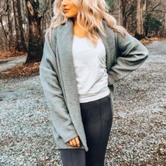 Fabletics Jackets & Blazers - Fabletics Vanessa Quilted Cozy Cardigan M